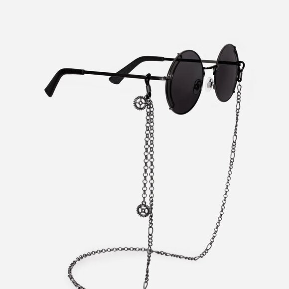 Disturbia Emilie Round Sunglasses with detachable Chain - Picture 4 of 5